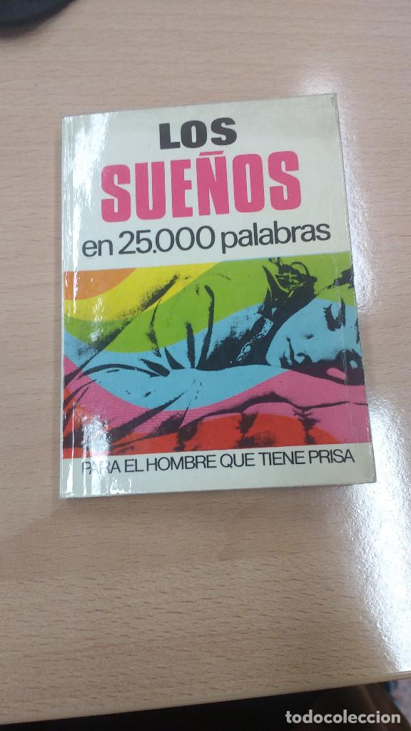 Libros de segunda mano: mini libro los sue&ntilde;os en 25000 palabras. a&ntilde;o 1973 - Foto 1