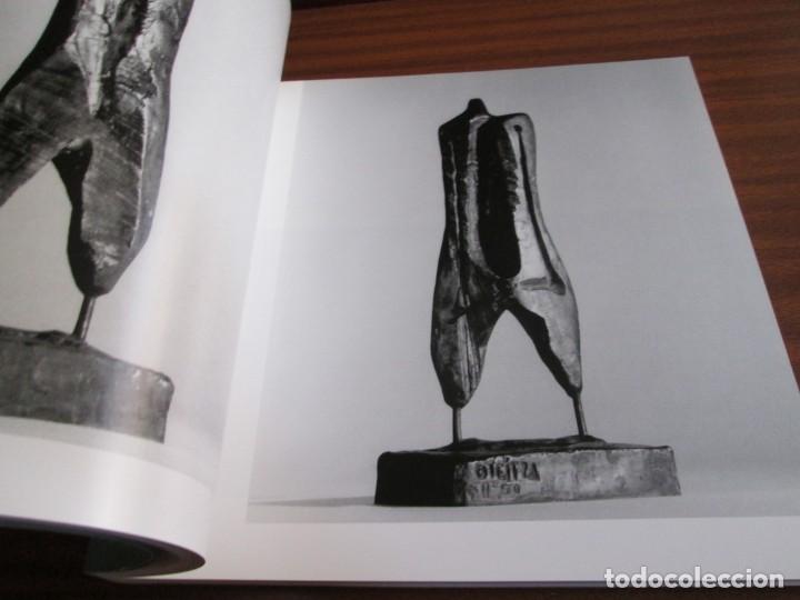 Libros de segunda mano: Oteiza: Paisajes &bull; Dimensiones - Foto 4