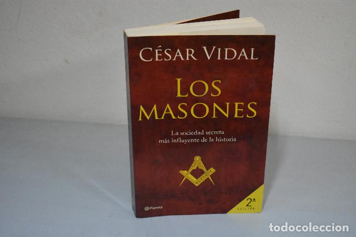 Libros de segunda mano: LOS MASONES - Foto 1
