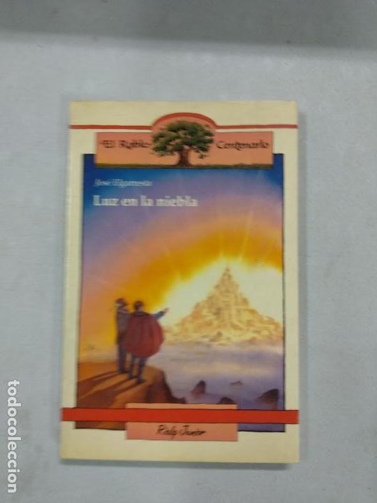 Libros de segunda mano: LUZ EN LA NIEBLA - JOSE ELGARRESTA - Foto 1