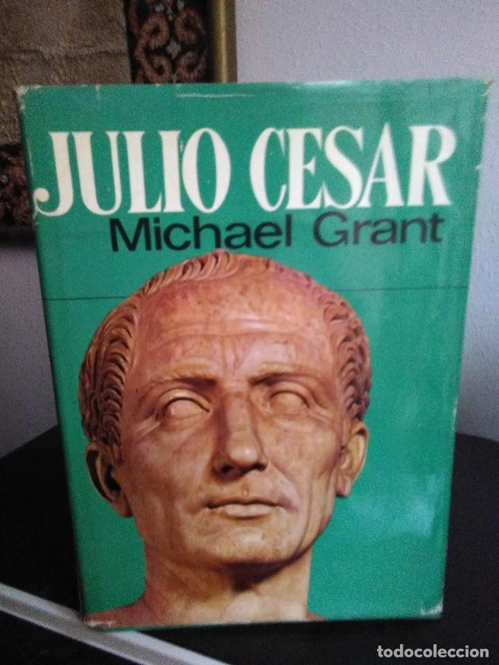 Libros de segunda mano: Michael Grant, Julio C&eacute;sar - Foto 1