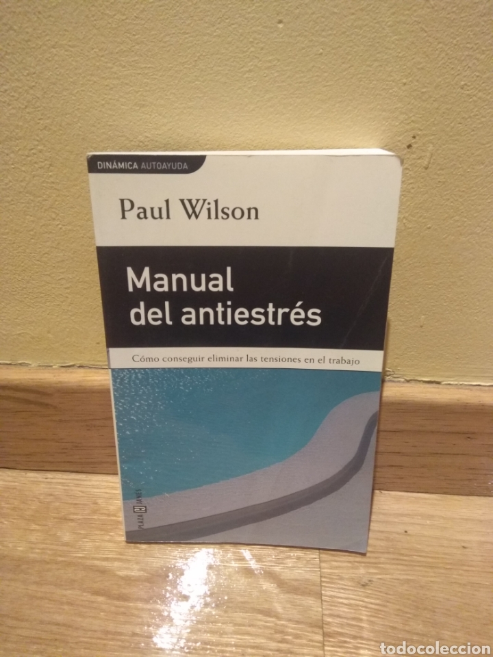 Libros de segunda mano: Paul Wilson Manual del antiestres - Foto 1