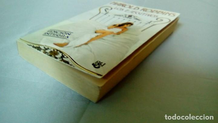Libros de segunda mano: LOS EJECUTIVOS.- HAROLD ROBBINS - Foto 4