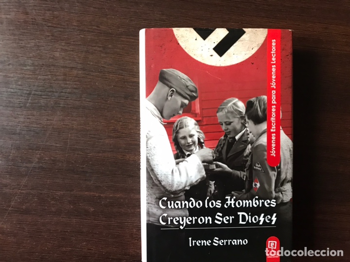 Libros de segunda mano: Cuando los hombres creyeron ser dioses. Irene Serrano. Como nuevo - Foto 1