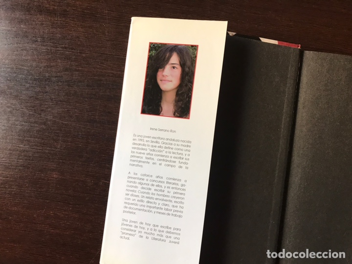 Libros de segunda mano: Cuando los hombres creyeron ser dioses. Irene Serrano. Como nuevo - Foto 3