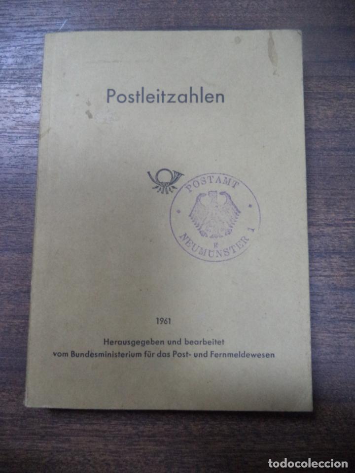 Libros de segunda mano: POSTLEITZAHLEN. ( CODIGOS POSTALES, ALEMANIA). 1961. - Foto 1