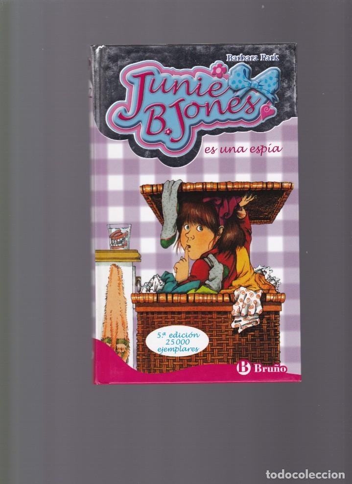 Libros de segunda mano: JUNIE B. JONES - ES UNA ESPIA - EDICIONES BRU&Ntilde;O 2007 - Foto 1