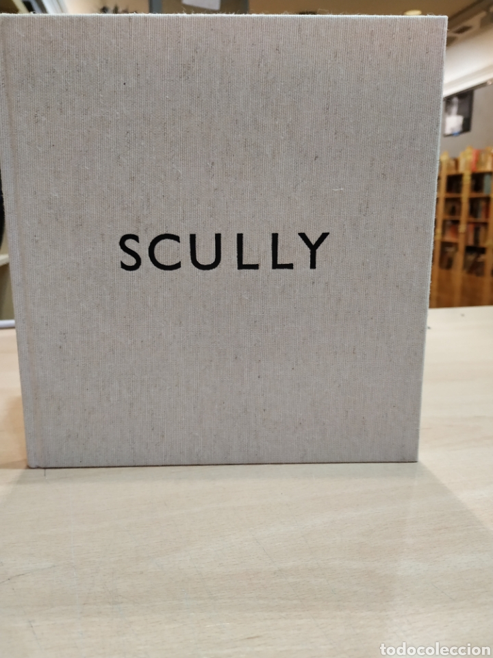 Libros de segunda mano: Scully - Foto 1