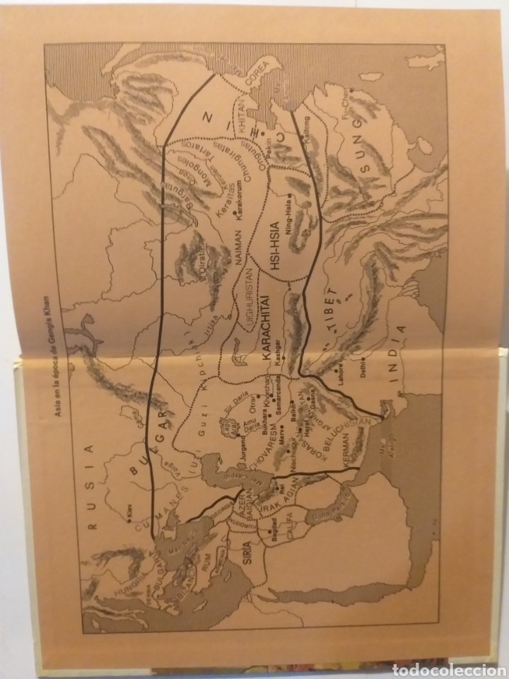 Libros de segunda mano: Las batallas de Gengis Khan . Editorial columna 1973 - Foto 7