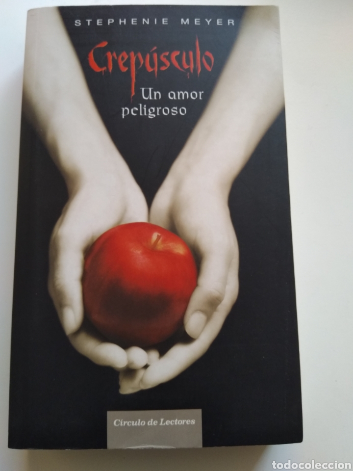 Libros de segunda mano: CREPUSCULO/STEPHENIE MEYER - Foto 1