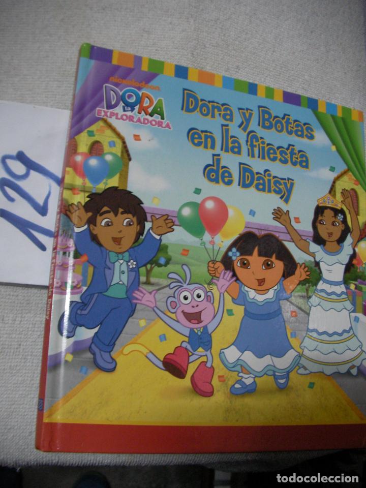 Libros de segunda mano: DORA Y BOTAS EN LA FIESTA DE DAISY - Foto 1