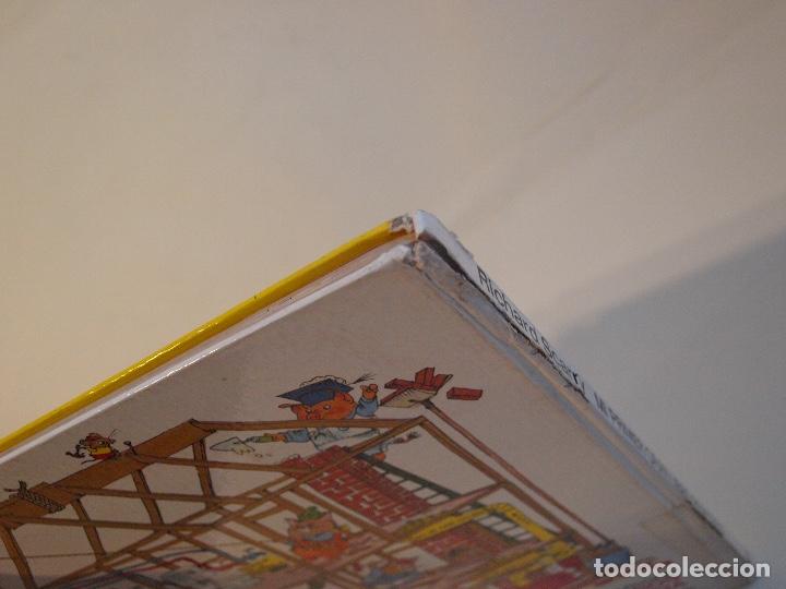 Libros de segunda mano: MI PRIMER GRAN LIBRO PR&Aacute;CTICO - RICHARD SCARRY - EDITORIAL BRUGUERA 1972 - Foto 4