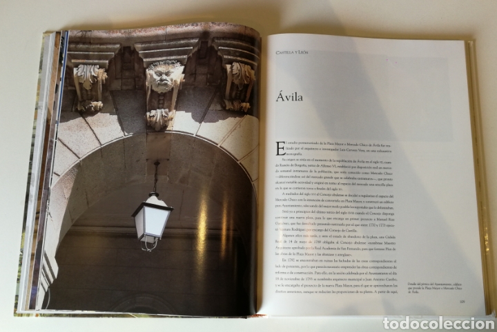 Libros de segunda mano: Plazas de Espa&ntilde;a. Ed Espasa 1998 - Foto 2