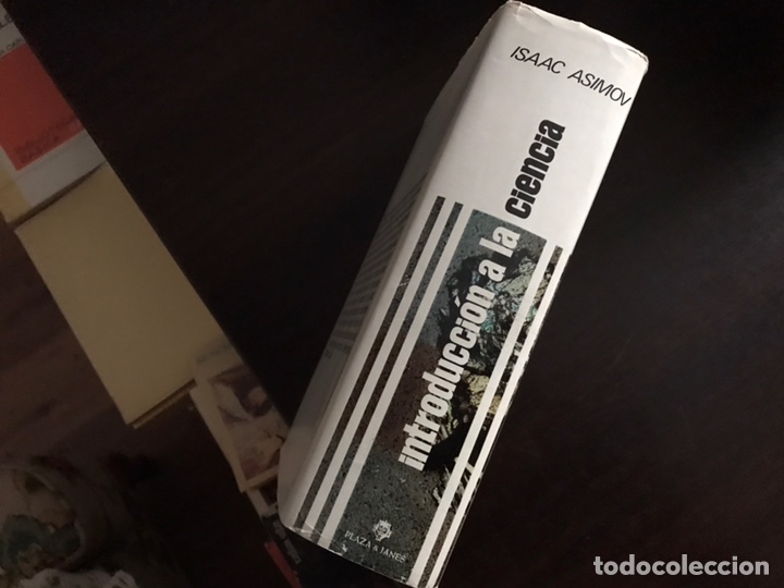 Libros de segunda mano: Introducci&oacute;n a la ciencia. Isaac Asimov. Buen estado - Foto 3