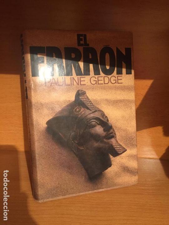 Libros de segunda mano: El Faraon - Pauline Gedge - Foto 1