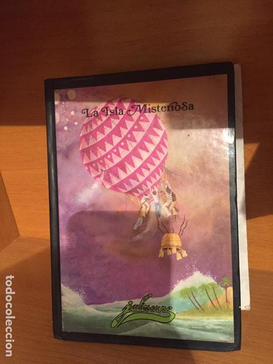 Libros de segunda mano: La isla misteriosa - Julio Verne - Foto 1