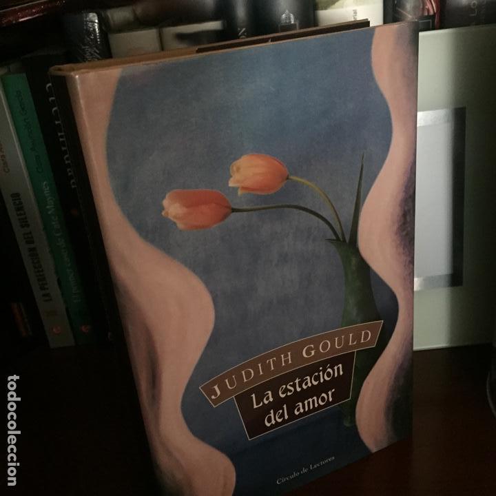 Libros de segunda mano: La estaci&oacute;n del amor - Judith Gould - Foto 1