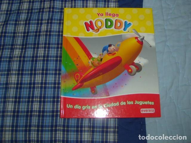 Libros de segunda mano: YA LLEGA NODDY , EVEREST - Foto 1