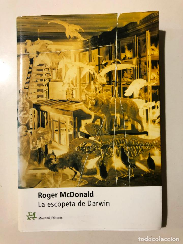 Libros de segunda mano: ROGER MCDONALD. LA ESCOPETA DE DARWIN. MUCHNIK EDITORES. 2001 - Foto 1