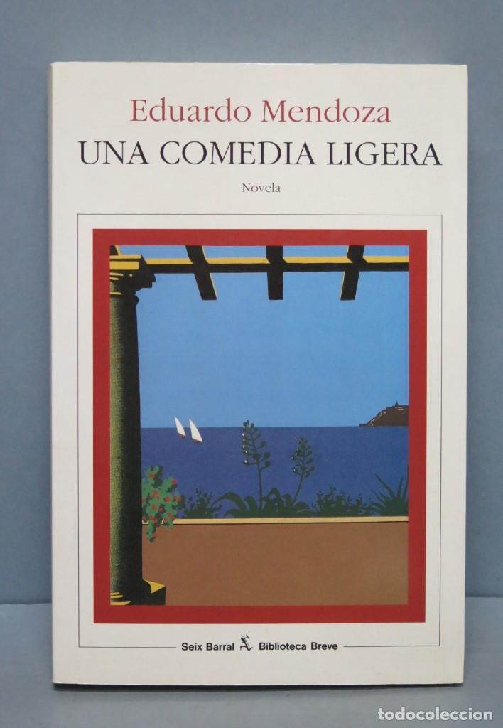 Libros de segunda mano: UNA COMEDIA LIGERA. EDUARDO MENDOZA - Foto 1