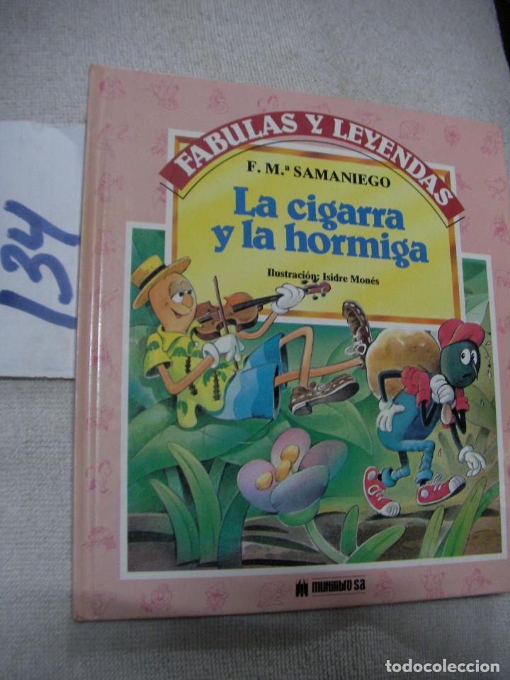 Libros de segunda mano: FABULAS Y LEYENDAS - LA CIGARRA Y LA HORMIGA - Foto 1