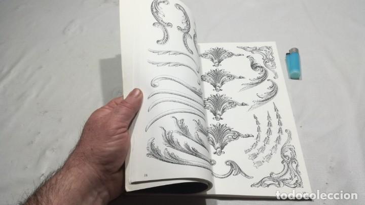 Libros de segunda mano: 1001 SCROLLS ORNAMENTS AND BORDERS - 1001 ORNAMENTOS Y BORDES - Foto 16