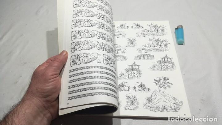 Libros de segunda mano: 1001 SCROLLS ORNAMENTS AND BORDERS - 1001 ORNAMENTOS Y BORDES - Foto 18