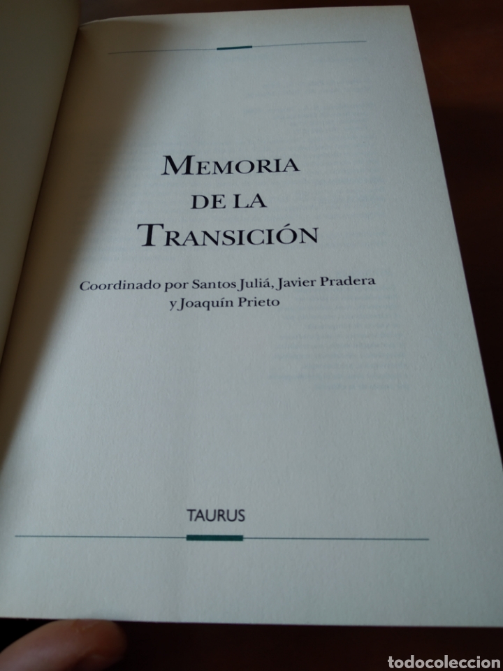 Libros de segunda mano: MEMORIA DE LA TRANSICI&Oacute;N. VV.AA #1572 - Foto 2