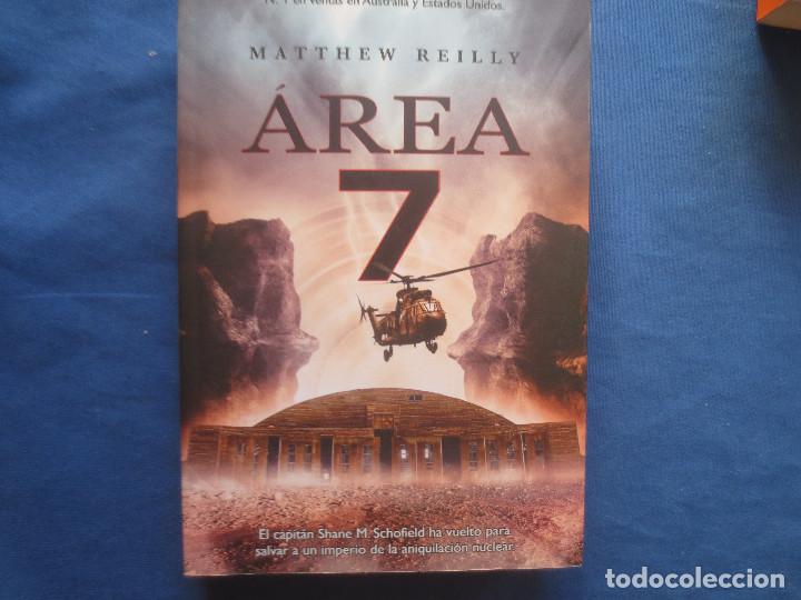 Libros de segunda mano: MATTHEW REILLY - &Aacute;REA 7 - SAGA SCHOFIELD - Foto 1