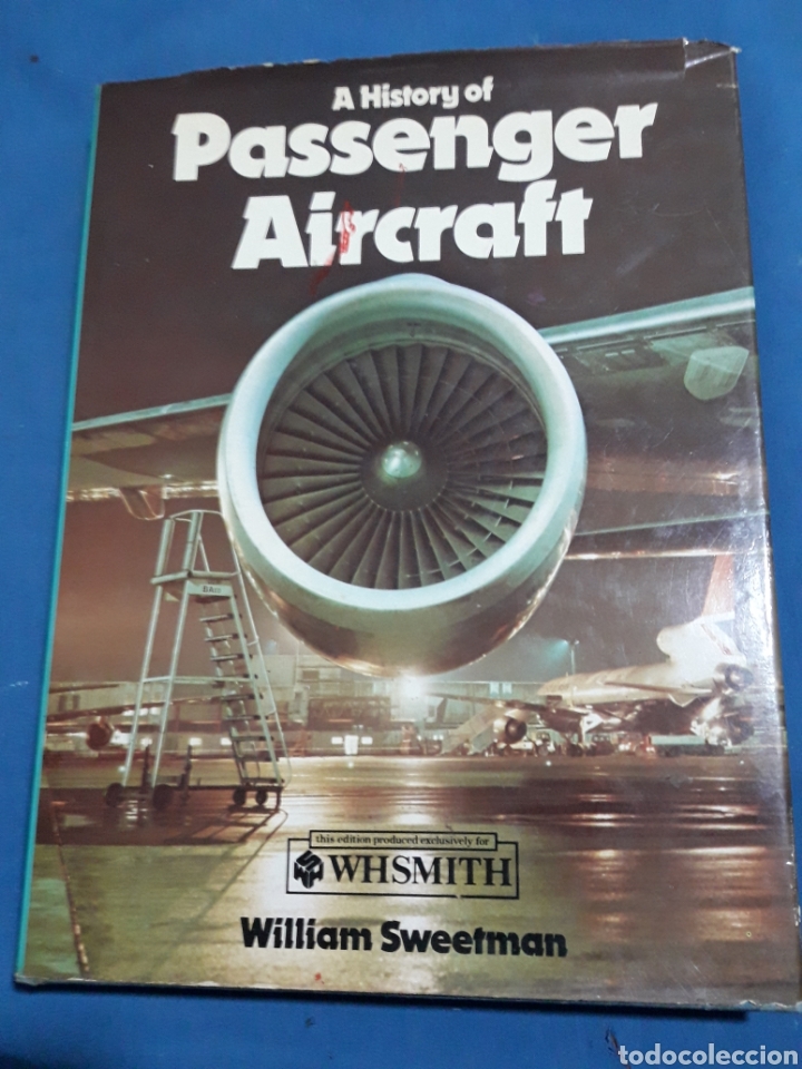 Libros de segunda mano: RARO LIBRO HISTORIA DEL AVION EN INGLES - Foto 1