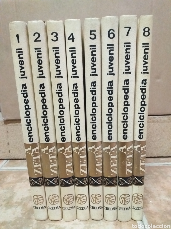 Libros de segunda mano: Enciclopedia juvenil Zeta. 8 tomos. peculiaridad en el tomo 4. Leer descripcion