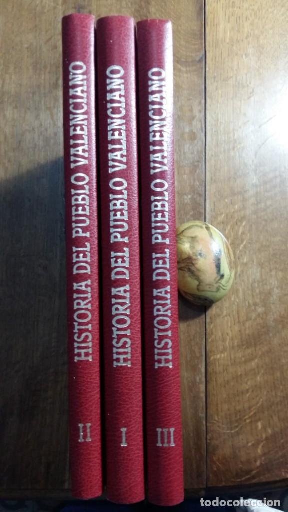 Libros de segunda mano: Historia del pueblo valenciano . 3 Tomos. - Foto 2