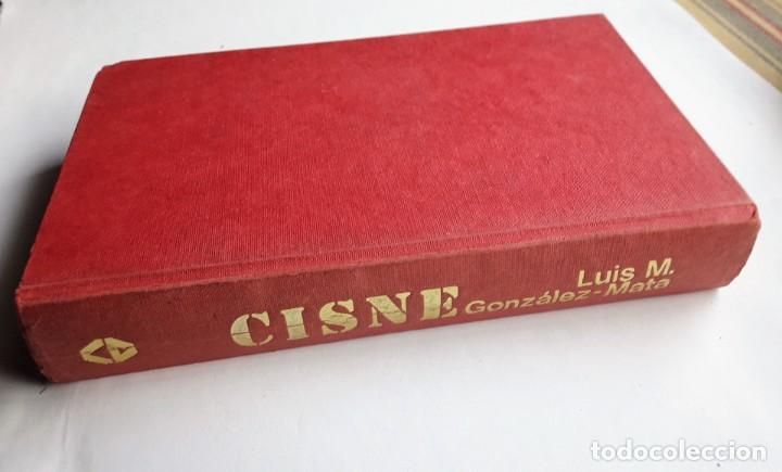 Libros de segunda mano: CISNE. (ed. Argos. 1977, 1&ordf; edici&oacute;n) - Foto 1