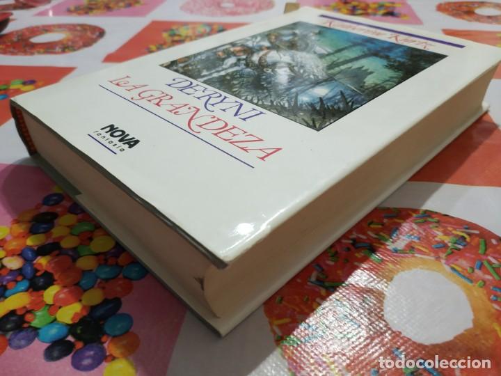Libros de segunda mano: DERYNI. LA GRANDEZA.- KATHERINE KURTZ - Foto 2