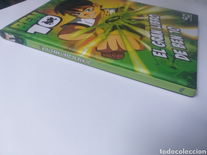 Libros de segunda mano: El gran libro de Ben 10 . - Foto 2
