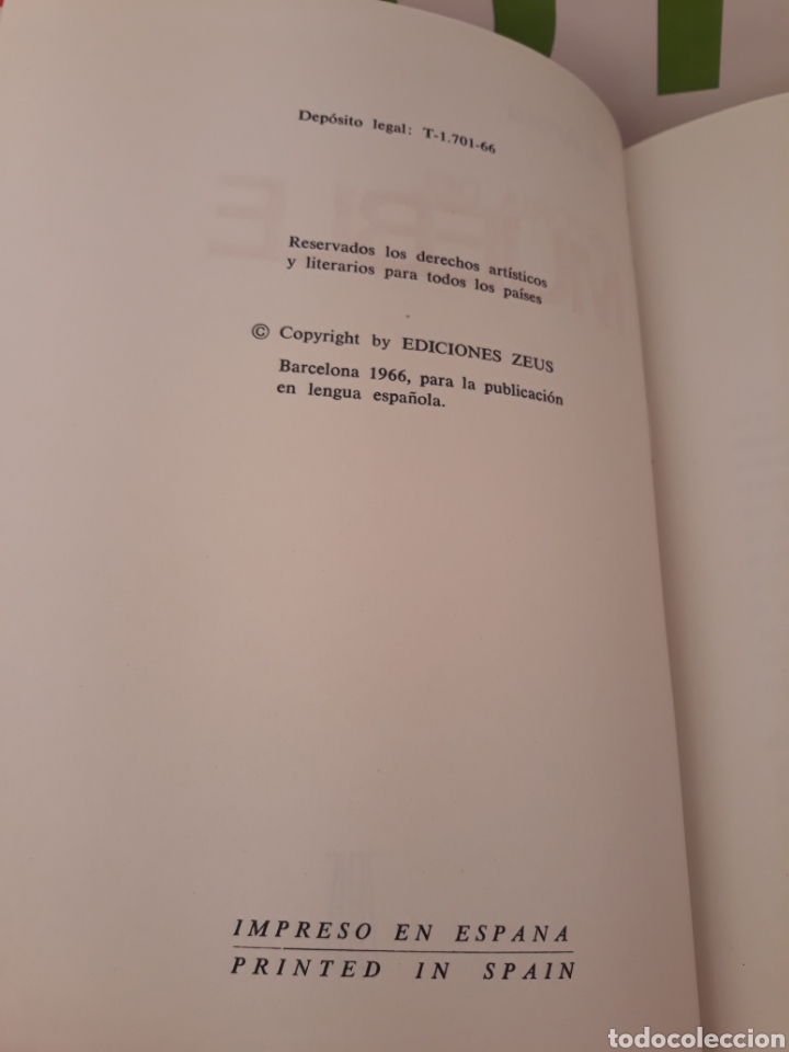 Libros de segunda mano: Historia del mueble. M Arola. Zeus.1966. - Foto 3