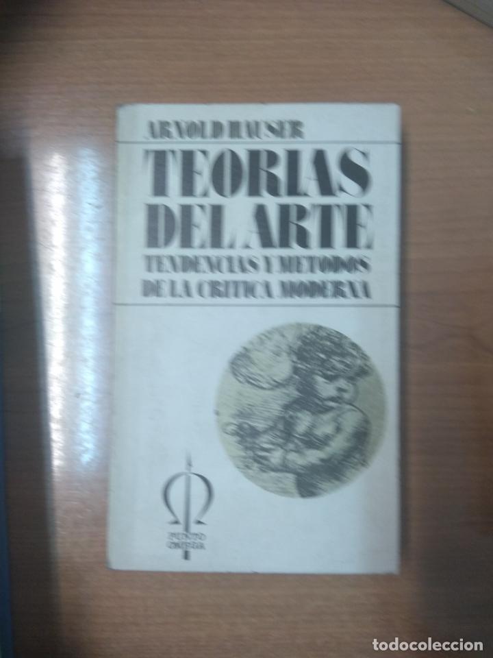 Libros de segunda mano: TEORIAS DEL ARTE, ARNOLD HAUSER - Foto 1