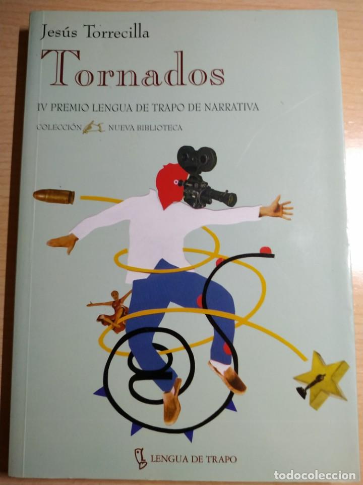 Libros de segunda mano: Jes&uacute;s Torrecilla tornados - Foto 1