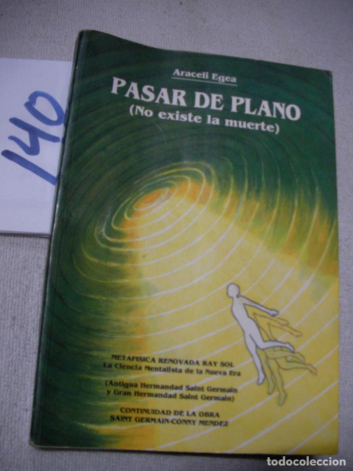 Libros de segunda mano: PASAR DE PLANO - ARACELI EGEA - Foto 1