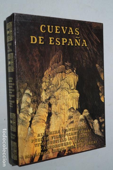 Libros de segunda mano: CUEVAS DE ESPA&Ntilde;A. VV.AA - Foto 2