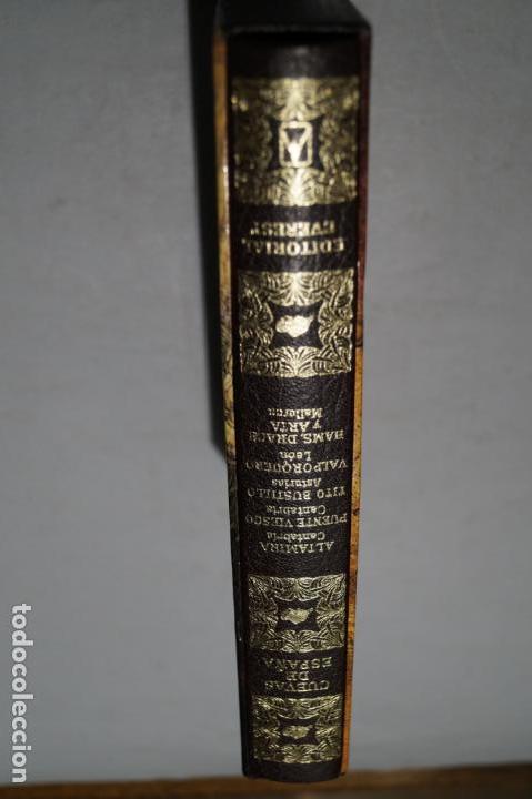 Libros de segunda mano: CUEVAS DE ESPA&Ntilde;A. VV.AA - Foto 3
