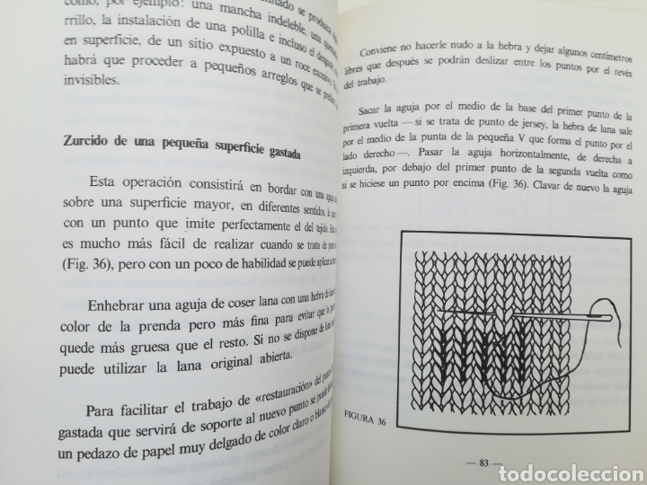 Libros de segunda mano: M&eacute;todo pr&aacute;ctico de punto y ganchillo CEPC. Dos tomos - Foto 3