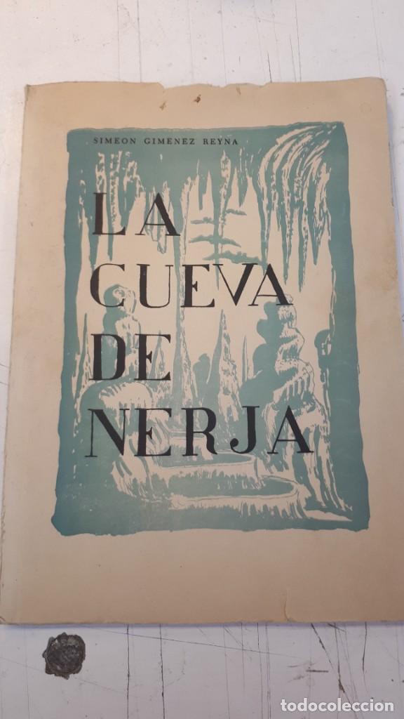 Libros de segunda mano: La Cueva de Nerja, Sime&oacute;n Gim&eacute;nez Reyna. 1964 - Foto 1