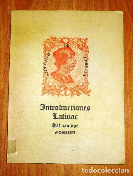 Libros de segunda mano: NEBRIJA, Antonio de. Introductiones Latinae / proemio de Eugenio de Bustos. - Ed. facs&iacute;mil - Foto 1