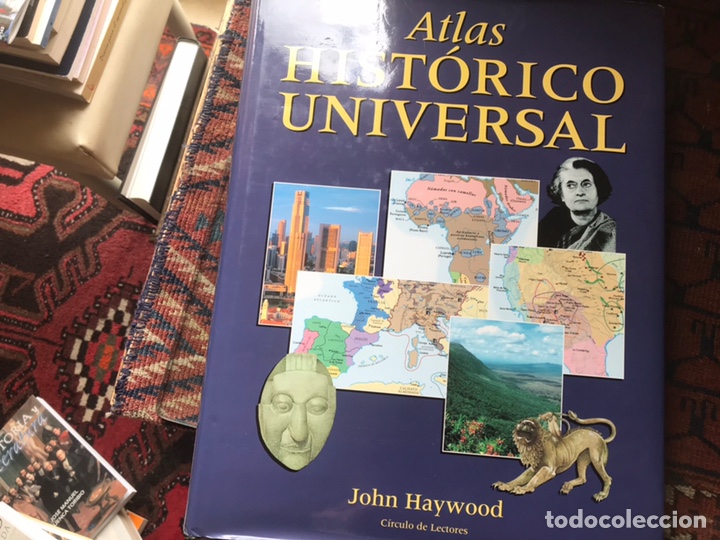 Libros de segunda mano: Atlas hist&oacute;rico universal. John Haywood. Como nuevo - Foto 1