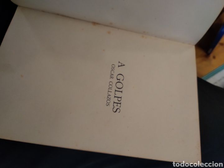 Libros de segunda mano: A GOLPES. OSCAR COLLAZOS #1022 - Foto 2