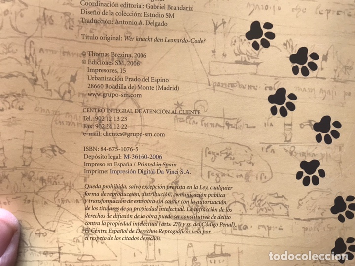Libros de segunda mano: El c&oacute;digo Leonardo. Thomas Brezina. Raro - Foto 4
