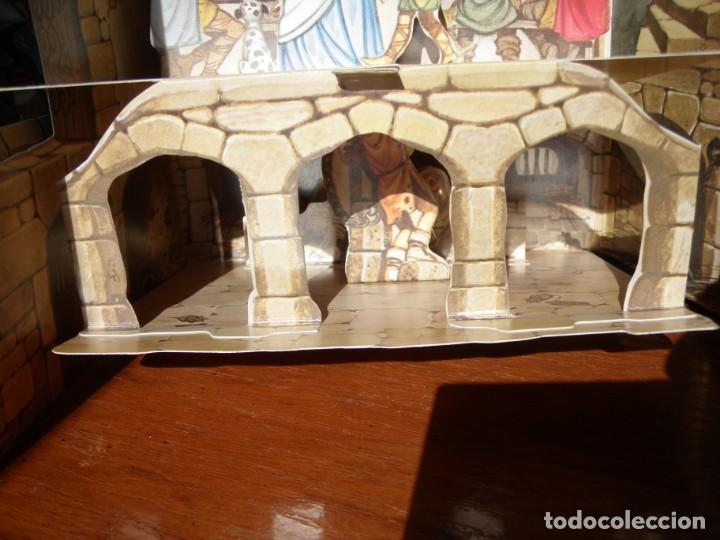Libros de segunda mano: LIBRO DESPLEGABLE MONTENA EL CASTILLO DE PENDRAG&Oacute;N - Foto 4