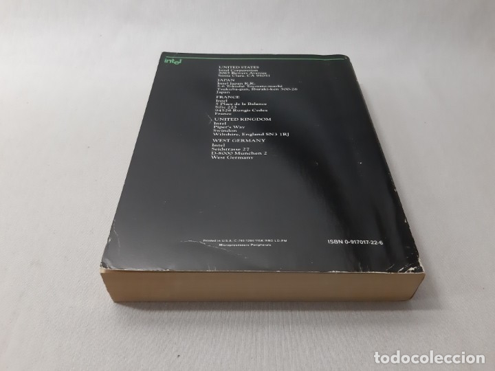 Libros de segunda mano: Microsystem components handbook : microprocessors and peripherals por Intel Corporation., (1985) - I - Foto 4