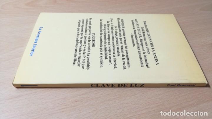 Libros de segunda mano: CLAVE DE LUZ - TONI BENNASSAR - - Foto 2